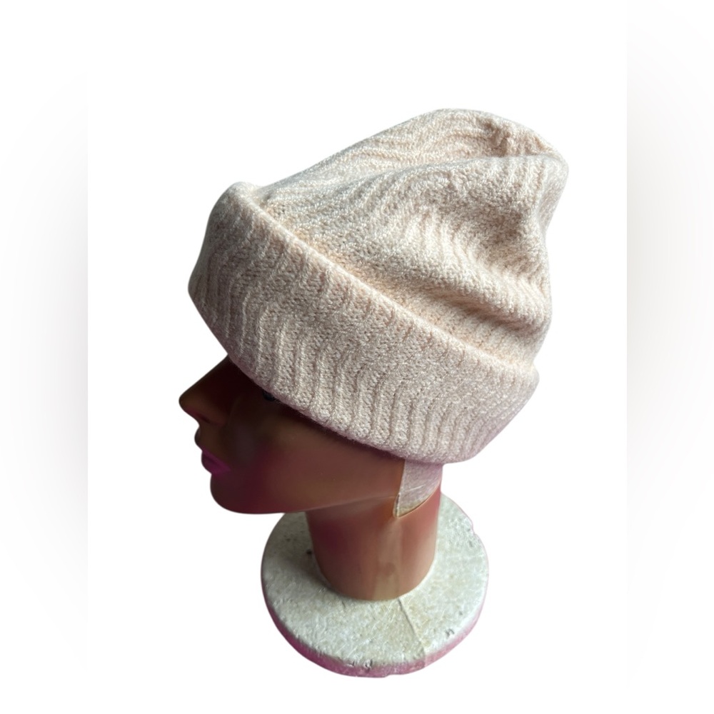 Allbirds light pink merino wool beanie